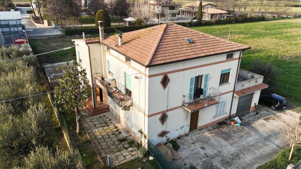 casa indipendente in vendita a Fermo in zona Girola