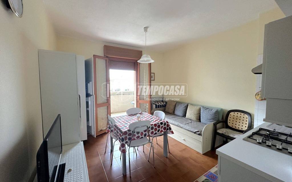 appartamento in vendita a Fermo in zona Camera