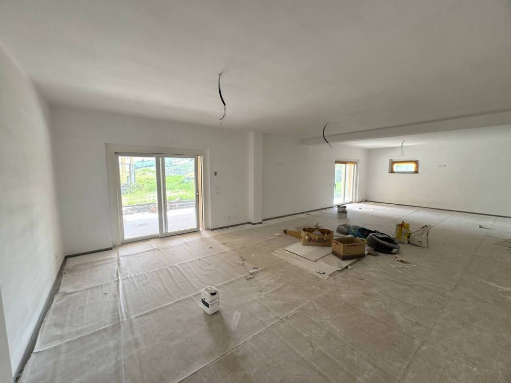 casa indipendente in vendita a Fermo in zona Camera