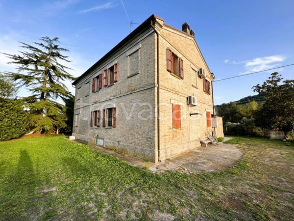 casa indipendente in vendita a Fermo