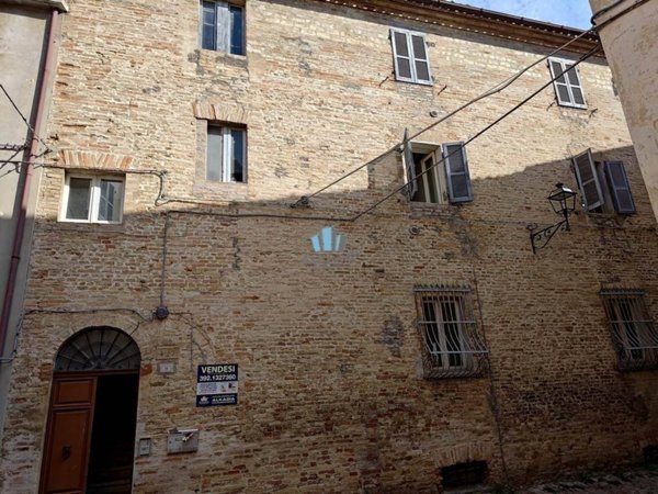 intera palazzina in vendita a Fermo
