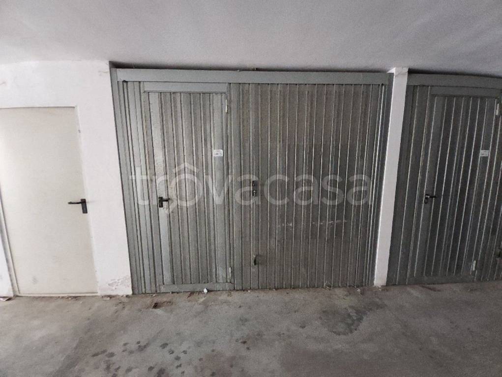terreno edificabile in vendita a Fermo in zona Campiglione