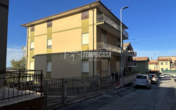 appartamento in vendita a Fermo in zona Camera