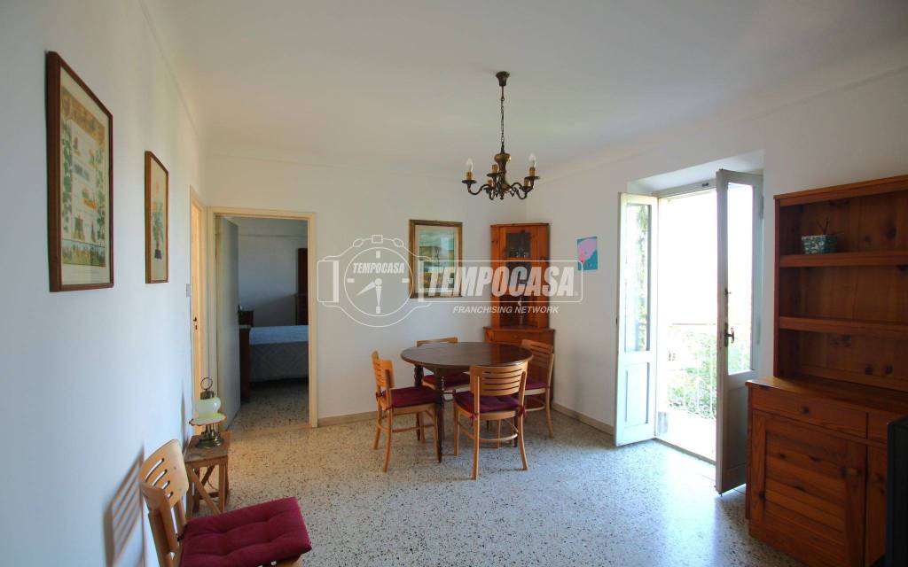 casa indipendente in vendita a Fermo