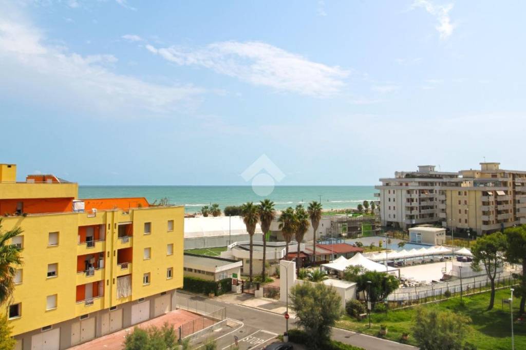 appartamento in vendita a Fermo in zona San Tommaso