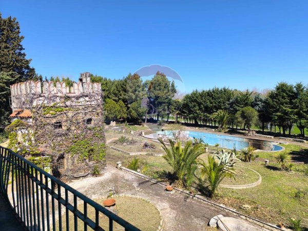 villa in vendita a Fermo in zona Marina Palmense