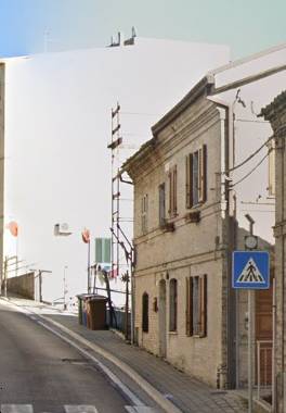 casa indipendente in vendita a Fermo in zona Camera