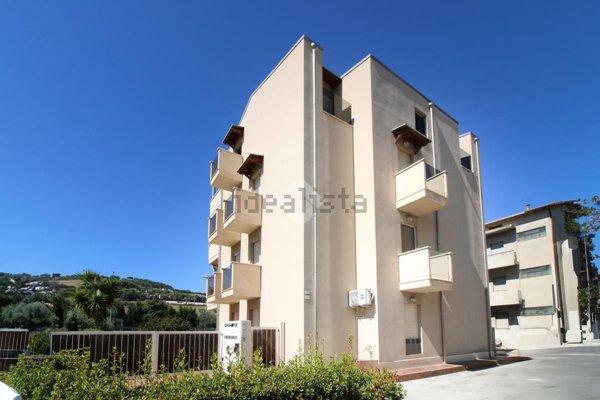 appartamento in vendita a Fermo in zona Lido di Fermo