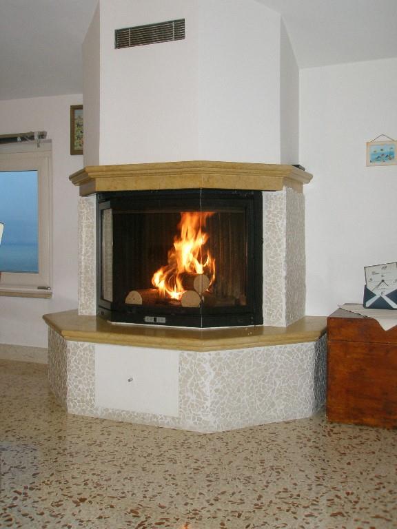 appartamento in vendita a Fermo in zona Capodarco