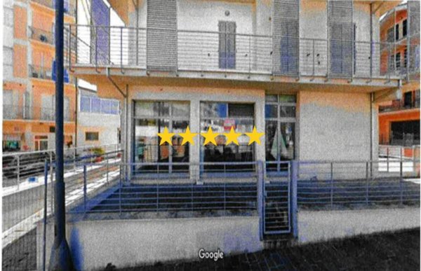 casa indipendente in vendita a Fermo
