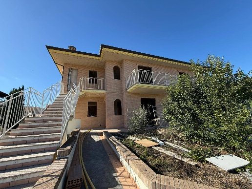 appartamento in vendita a Fermo in zona Camera