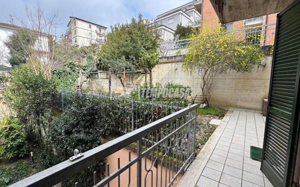 appartamento in vendita a Fermo in zona Camera