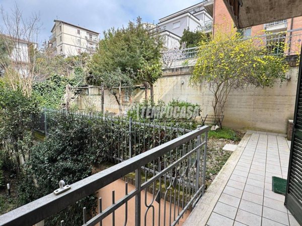 appartamento in vendita a Fermo in zona Camera