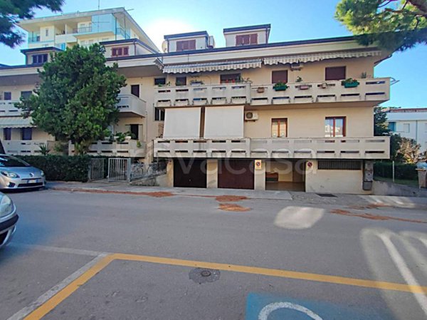 appartamento in vendita a Fermo in zona Camera