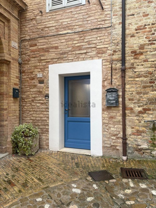 appartamento in vendita a Fermo in zona Camera