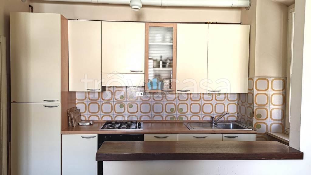 casa indipendente in vendita a Fermo