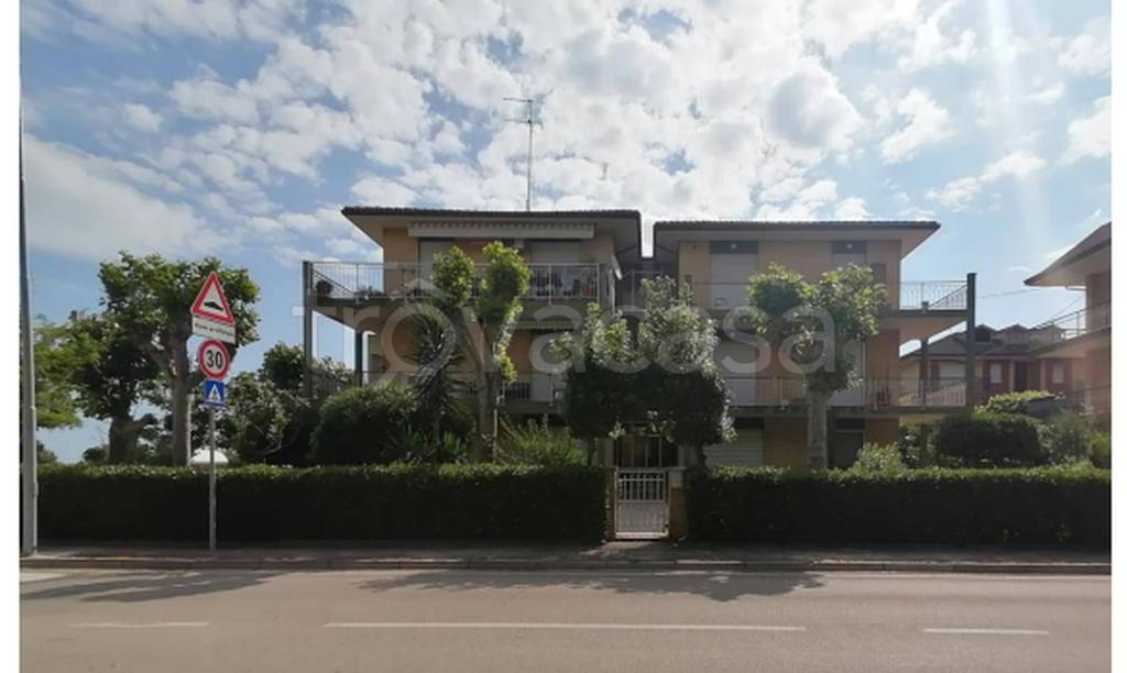 appartamento in vendita a Fermo in zona Camera