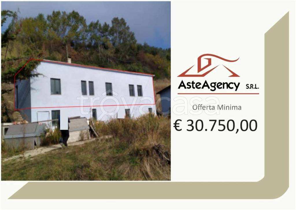 appartamento in vendita a Fermo in zona Parete