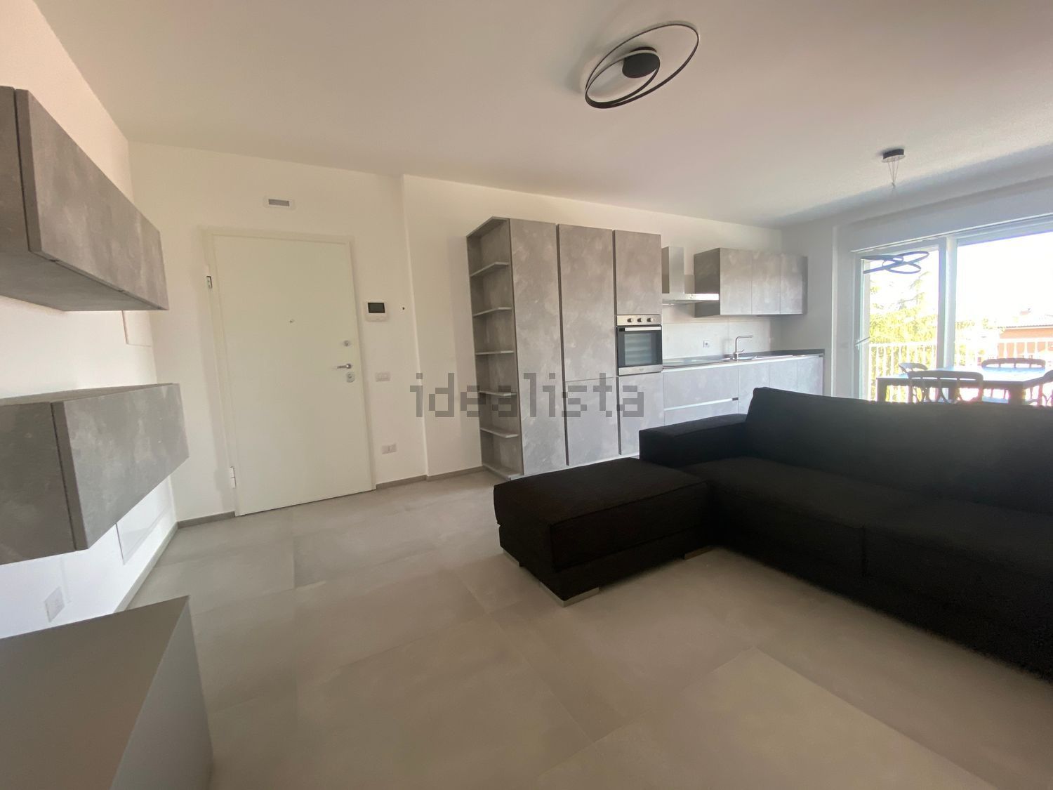 appartamento in vendita a Fermo in zona Camera