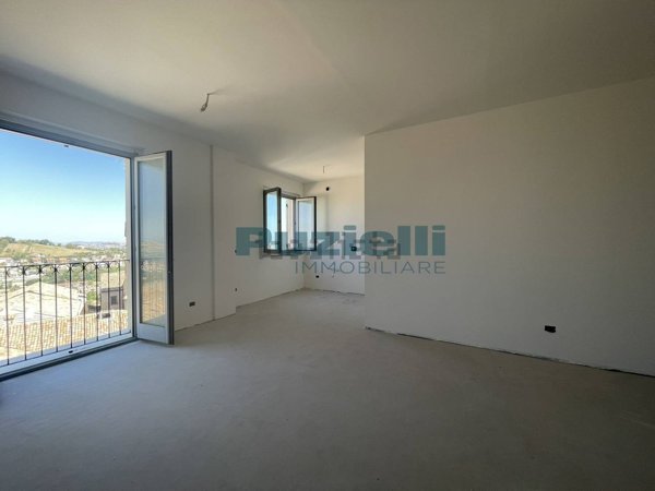 appartamento in vendita a Fermo in zona Camera