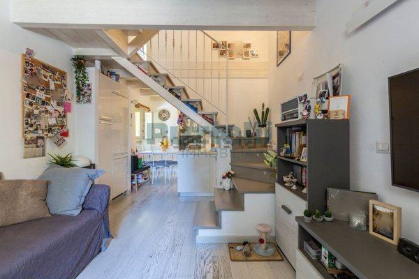 casa indipendente in vendita a Fermo