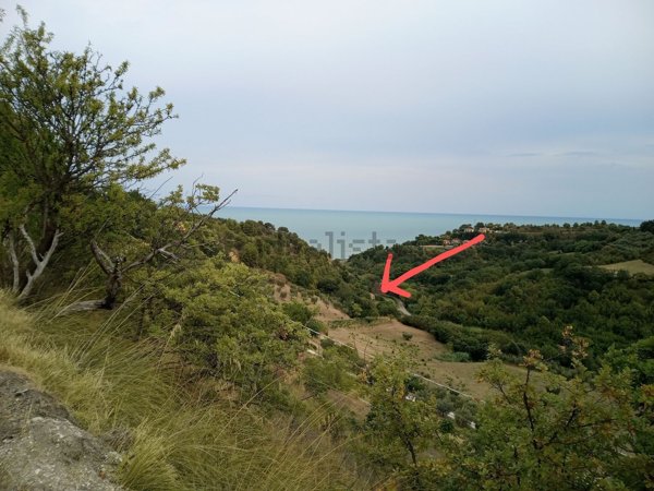 casa indipendente in vendita a Fermo in zona Torre di Palme
