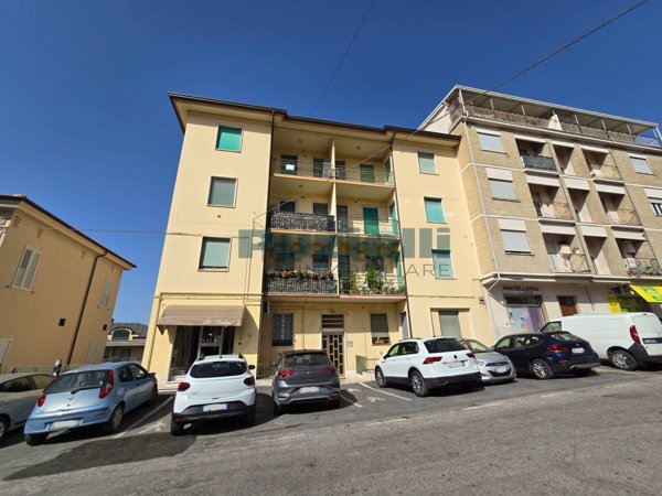 appartamento in vendita a Fermo in zona Camera