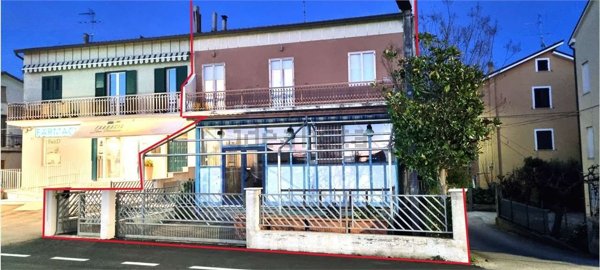 locale commerciale in vendita a Fermo in zona San Tommaso