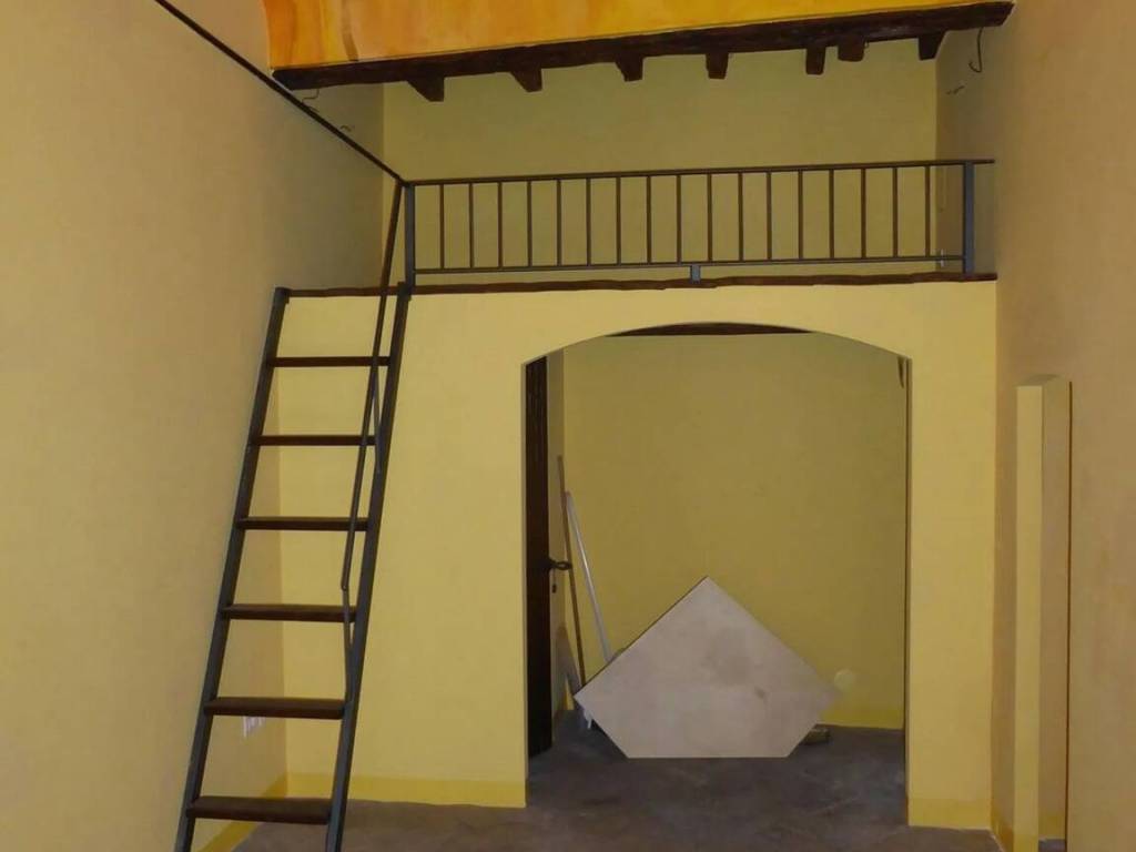 negozio in vendita a Fermo
