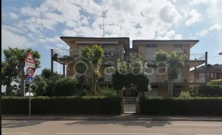 appartamento in vendita a Fermo in zona Lido di Fermo