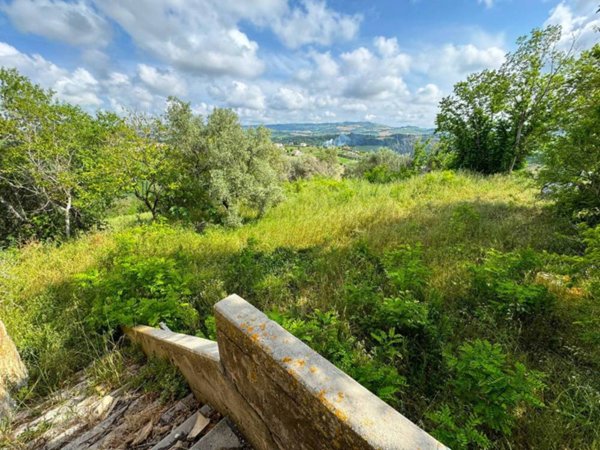 casa indipendente in vendita a Fermo