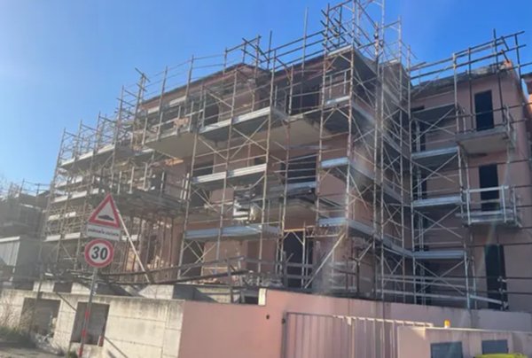 intera palazzina in vendita a Fermo