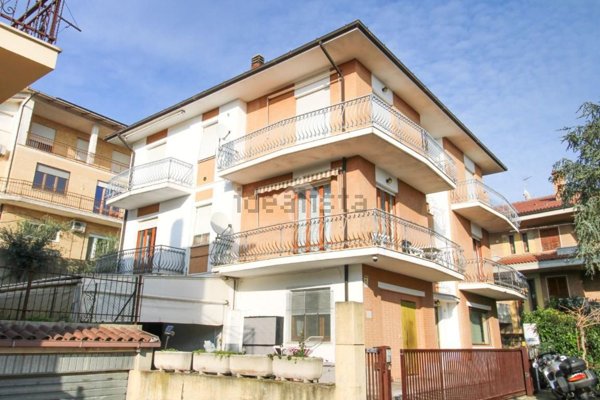 appartamento in vendita a Fermo in zona Camera