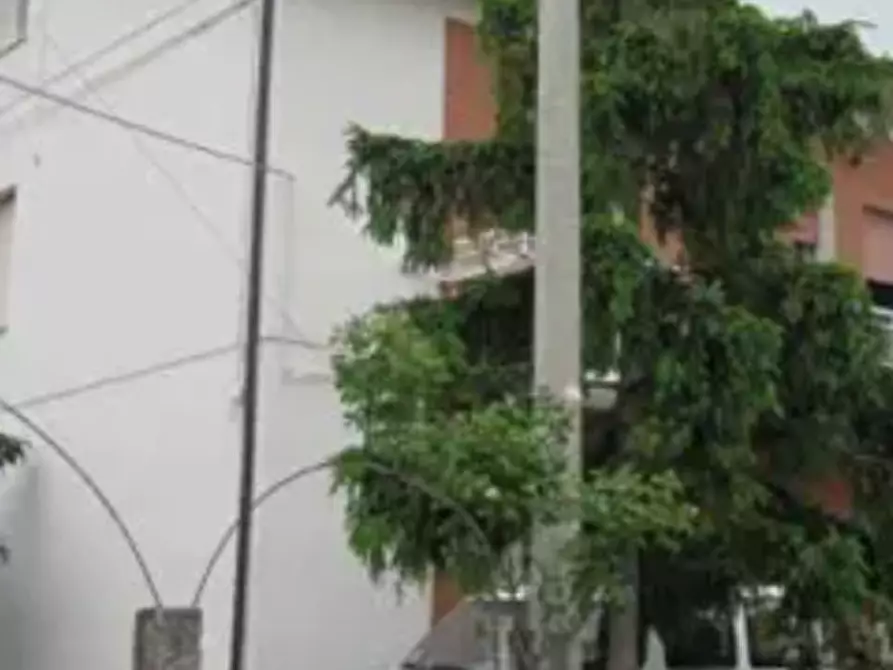 casa indipendente in vendita a Fermo in zona Salette