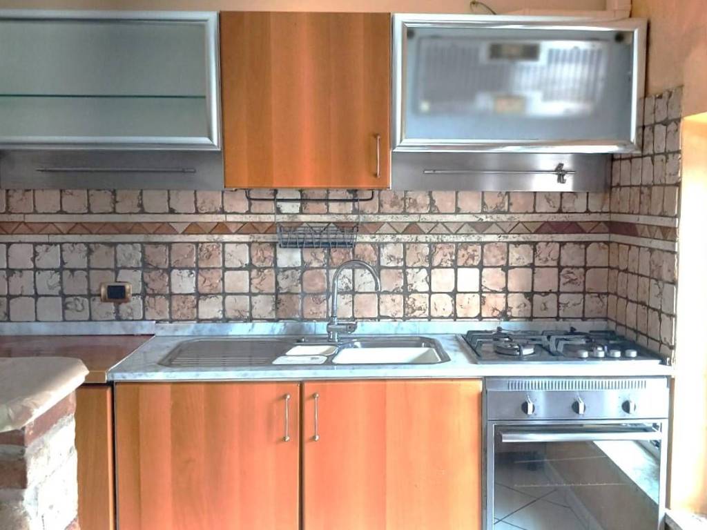 appartamento in vendita a Fermo in zona Capodarco