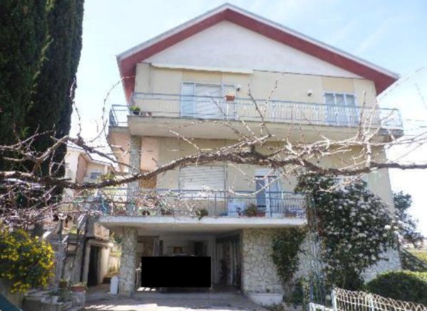 appartamento in vendita a Fermo in zona Pompeiana