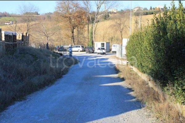 terreno edificabile in vendita a Fermo in zona San Lorenzo