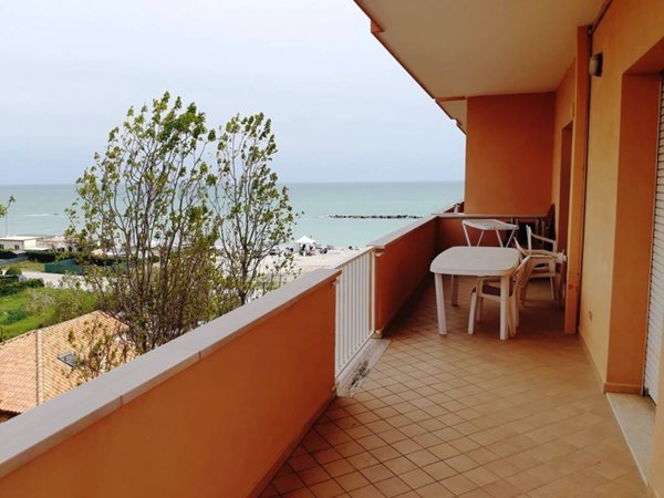 appartamento in vendita a Fermo in zona Camera