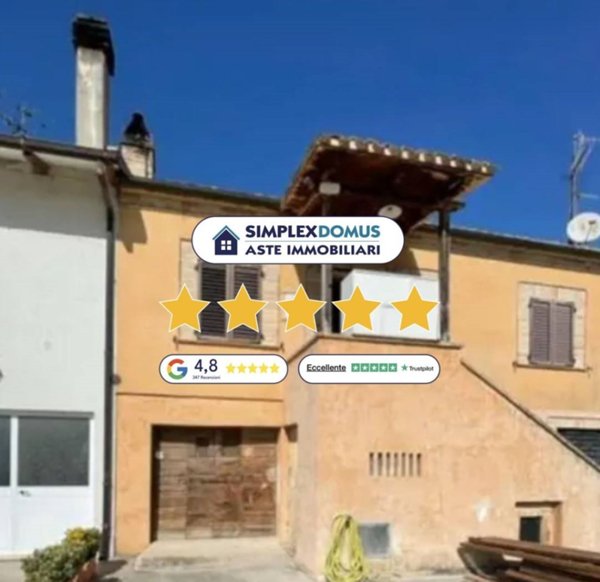 casa indipendente in vendita a Fermo in zona Girola