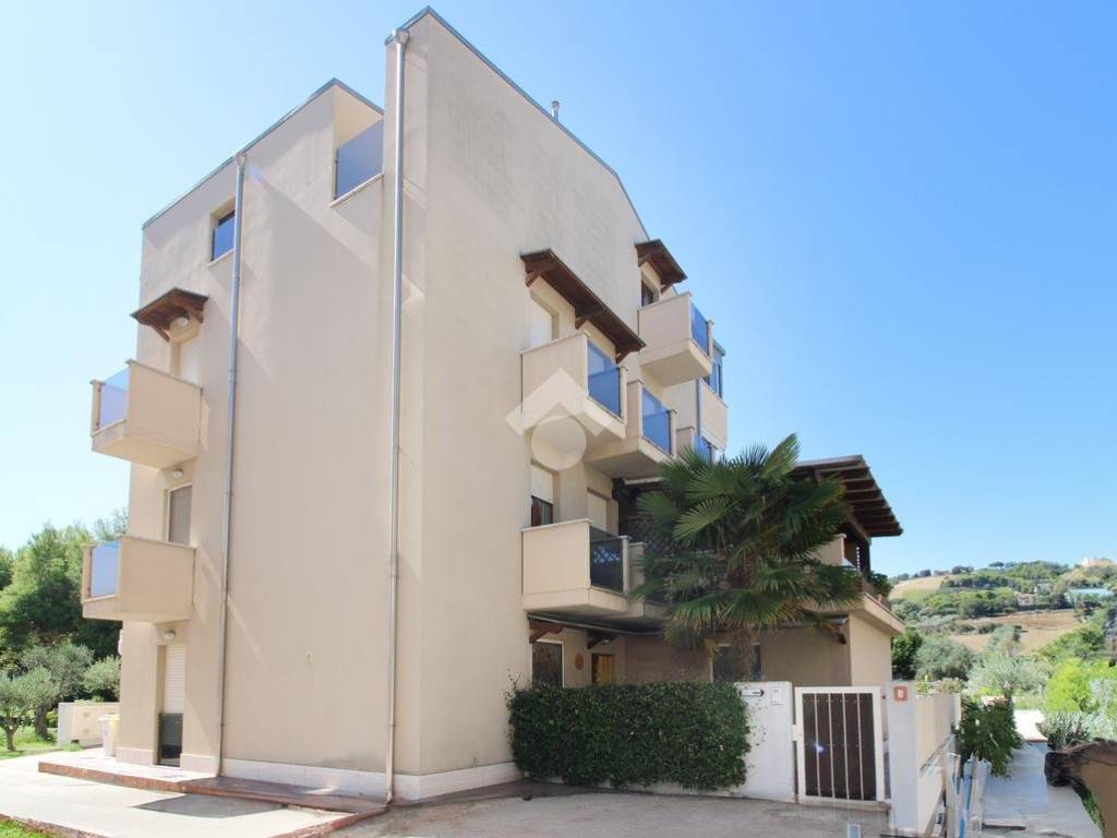 appartamento in vendita a Fermo in zona Lido di Fermo