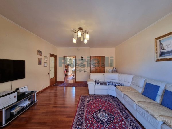 appartamento in vendita a Fermo in zona Camera