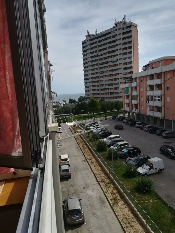 appartamento in vendita a Fermo in zona Camera