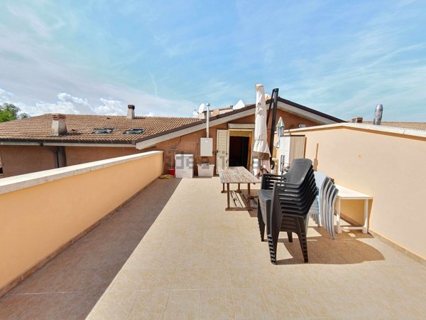 appartamento in vendita a Fermo in zona Camera