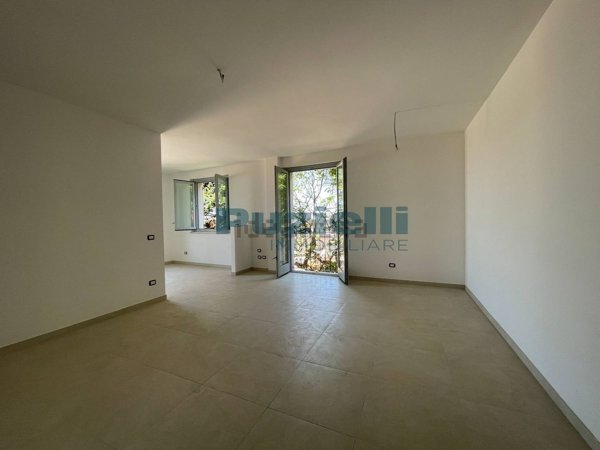 appartamento in vendita a Fermo in zona Camera