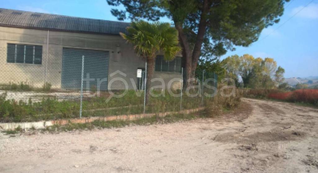 terreno edificabile in vendita a Fermo