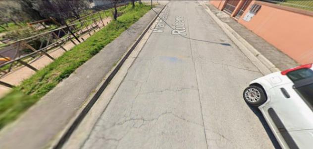 terreno edificabile in vendita a Fermo in zona Parete