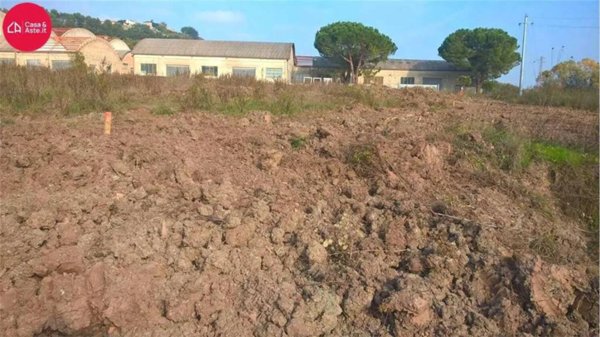 casa indipendente in vendita a Fermo