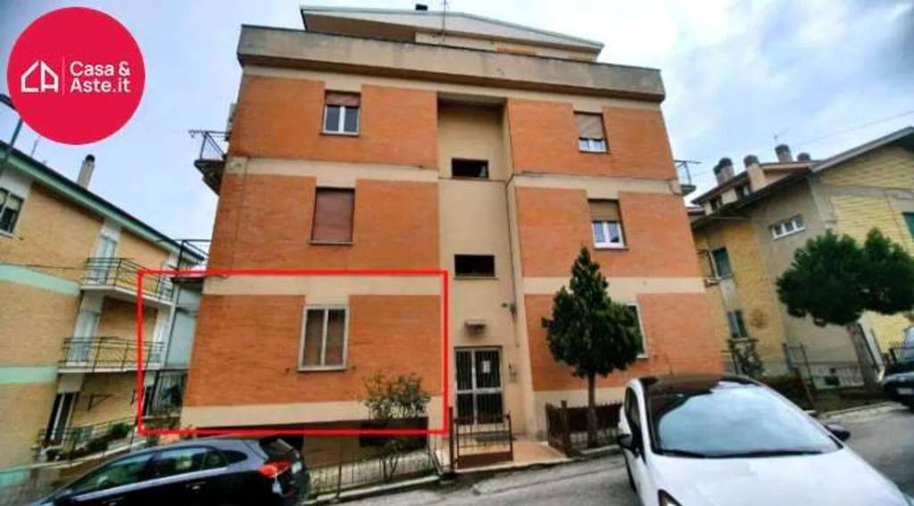 appartamento in vendita a Fermo in zona Camera