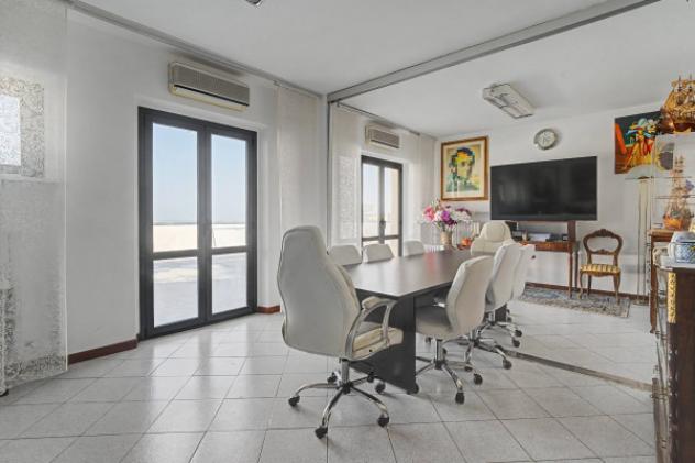 ufficio in vendita a Fermo