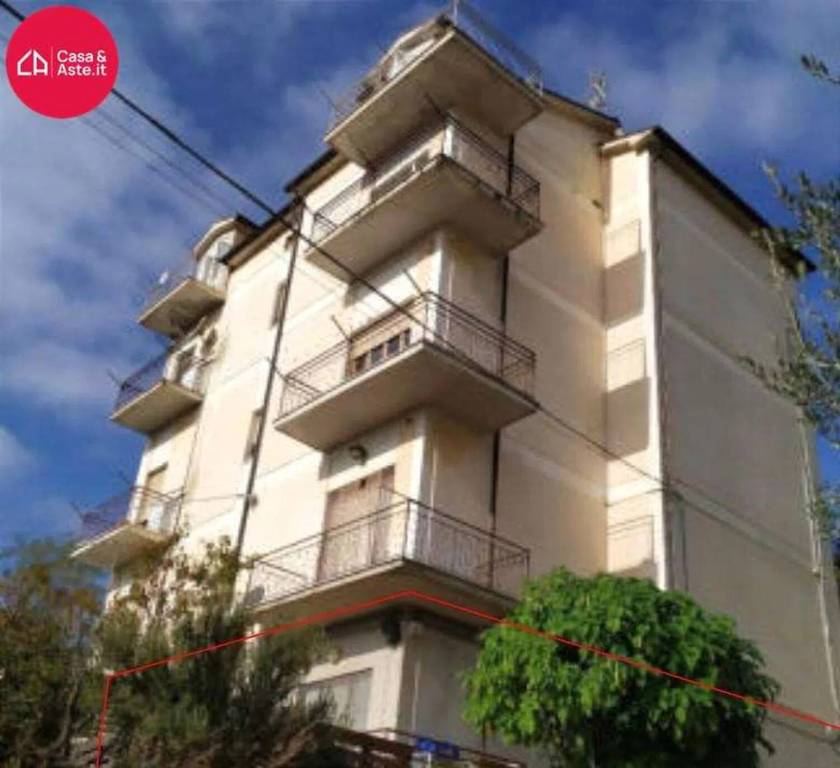 appartamento in vendita a Fermo in zona Camera